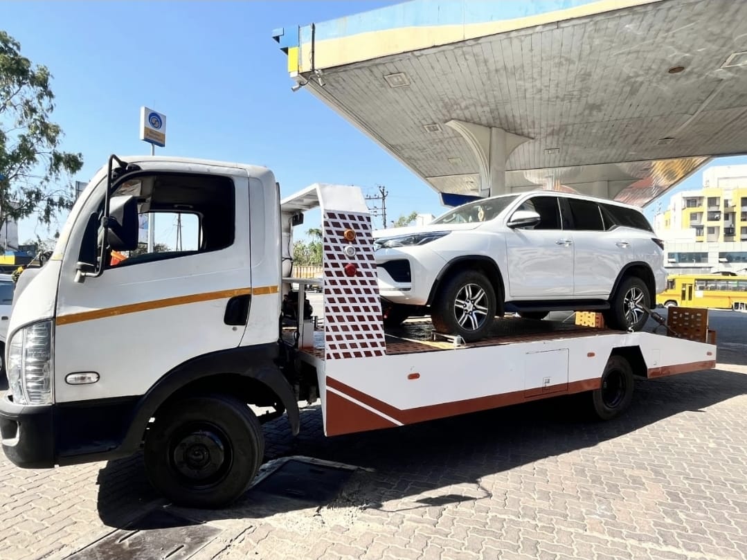 Hydraulic Towing Service Pen
